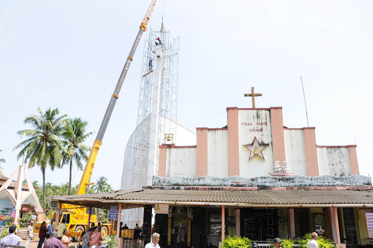 ಕಲ್ಮಾಡಿ ಚರ್ಚಿಗೆ ನೂತನ ಶಿಲುಬೆಯ ಪ್ರತಿಷ್ಠಾಪನೆ
